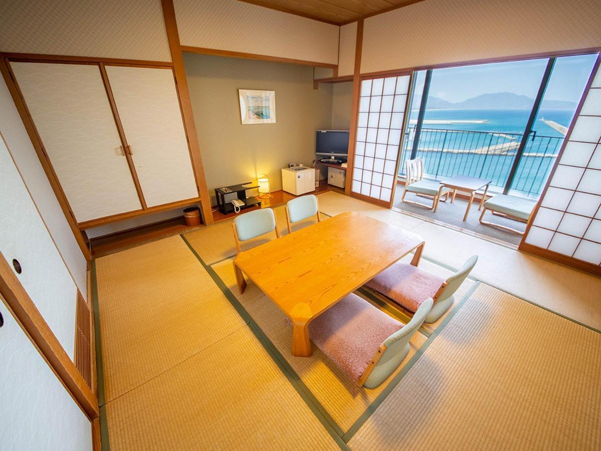 Hotel Kokumin Shukusha Marine Terrace Ashiya Kitakyushu Esterno foto