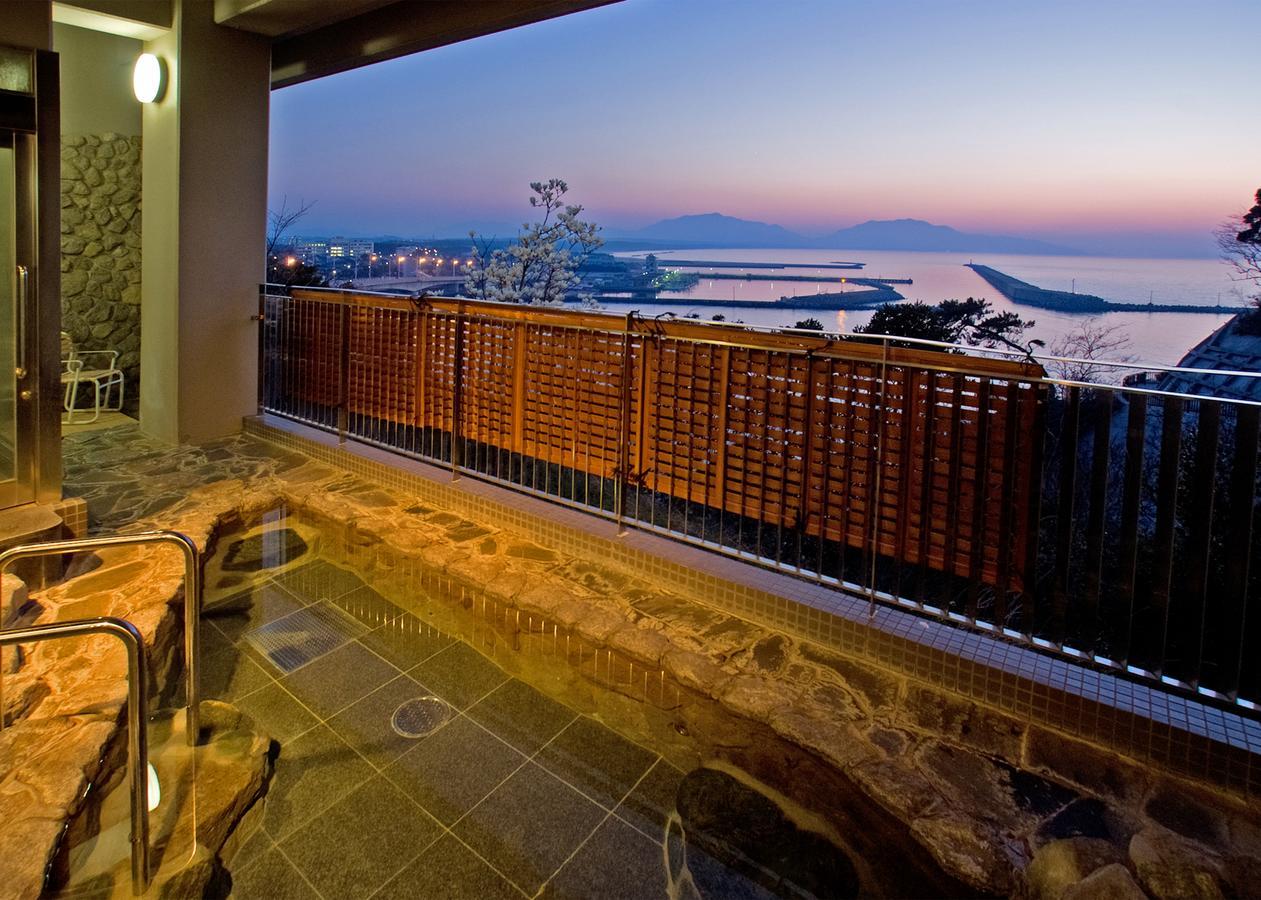 Hotel Kokumin Shukusha Marine Terrace Ashiya Kitakyushu Esterno foto